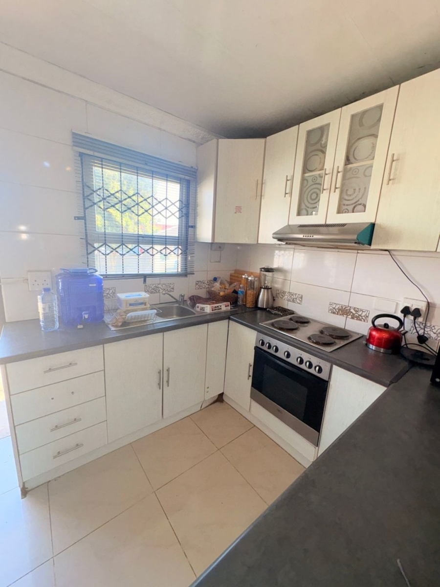 2 Bedroom Property for Sale in Amalinda Eastern Cape